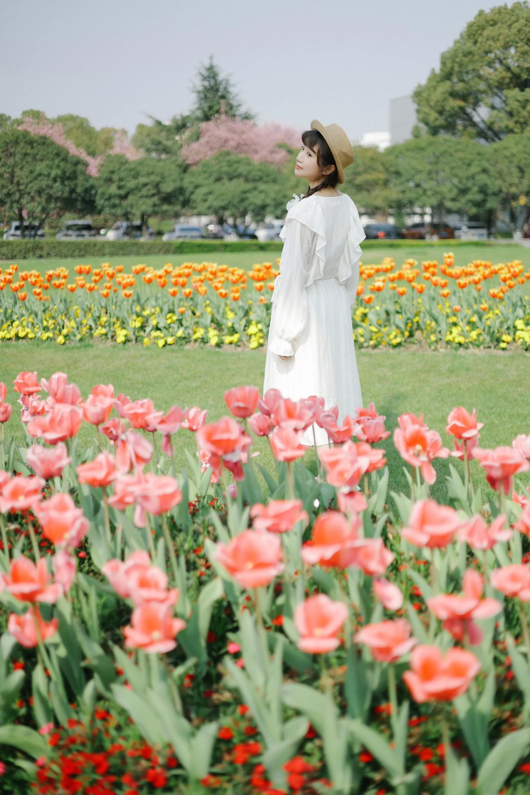 [YITUYU艺图语]2022.09.10 郁金香花开 蓝胖子- [28P]插图9